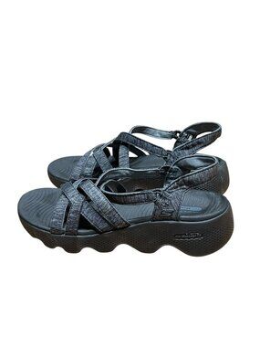 Skechers Womens Size 8 Black Gray Strappy Sandals With Massage Fit Sole